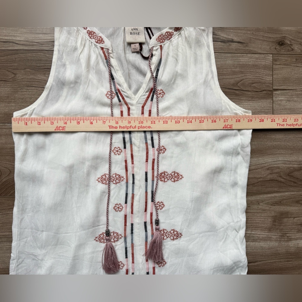 Knox Rose white embroidered shift midi dress Size Small Sleeveless V neck NWT - Picture 9 of 11
